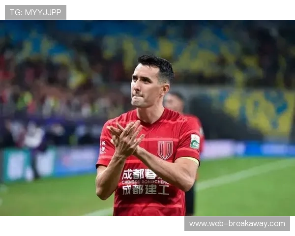 河南队三杀成都蓉城，“巨人杀手”角色凸显战术克制