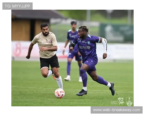 圣马克西曼自由身加盟朗斯，增强争冠阵容深度